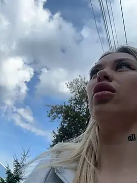 Chat +18 de Blckmirrorr ao vivo