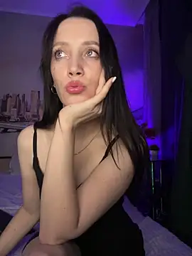 دردشة MonicaSweetx الجنسية المباشرة