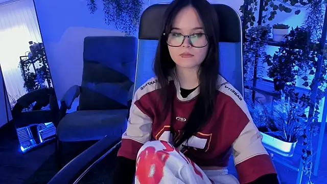 Chat XXX en directo de Elainebeness