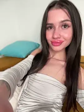 SofiaLaLight's Live XXX Chat