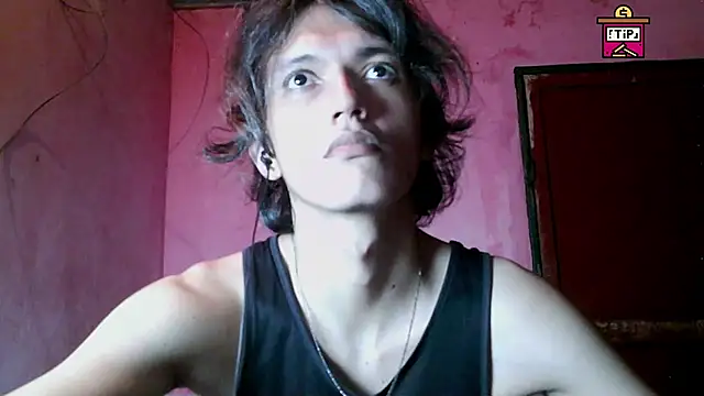 Chat +18 de cherryuwu ao vivo