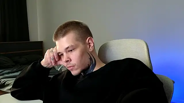 Živý XXX chat DENIS_HERE