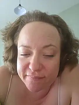 Chatroom XXX en direct de julimonroe