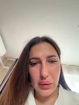 Chat +18 de AleksandraRich ao vivo
