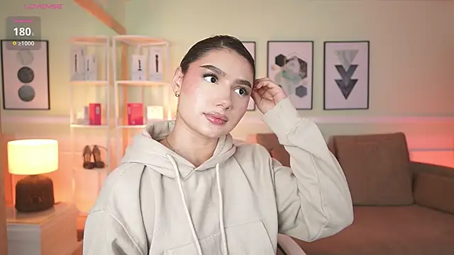 EmilyTurneer Chat XXX live