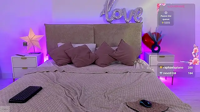 Chatroom XXX en direct de Jules_night