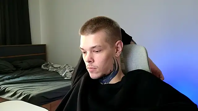 Živý XXX chat DENIS_HERE