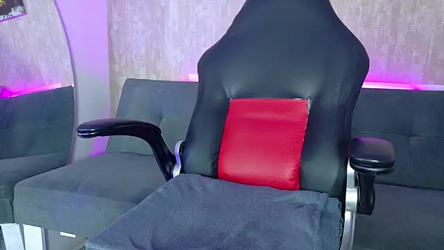 meggan_77 Live chatroom