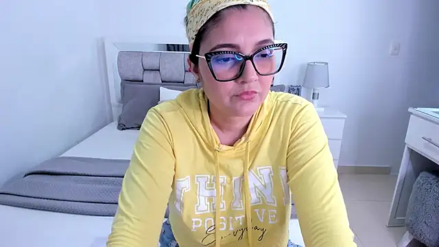 Camilaa_bueno 라이브 XXX 채팅