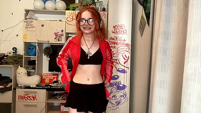 CuteRedheadPrincess' Webcam Show