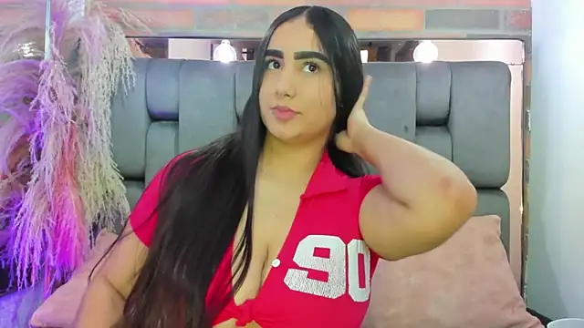 Онлайн чат XXX JESSYCORTES