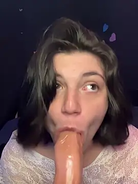 Kora_Kat élő XXX-chatje