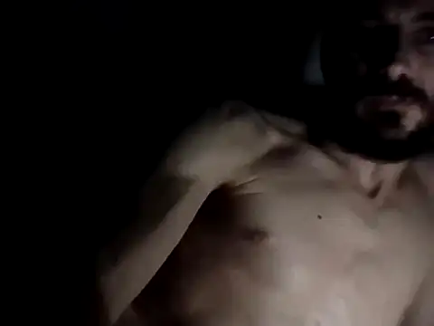 XXX chat uživo modela joliecu