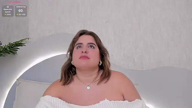 XXX chat uživo modela IvyOconner