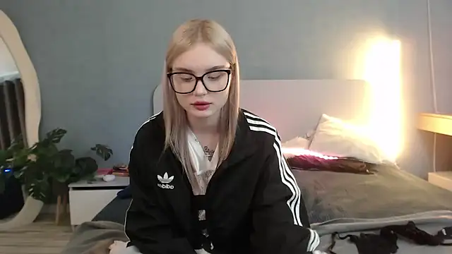 Angel_Share Live XXX-Chat