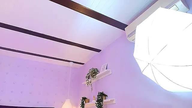 Cloedurant élő XXX-chatje
