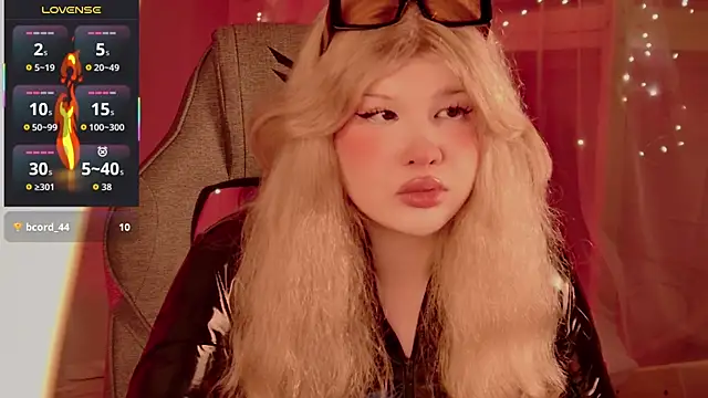 LilithNlsn – Naživo XXX chat