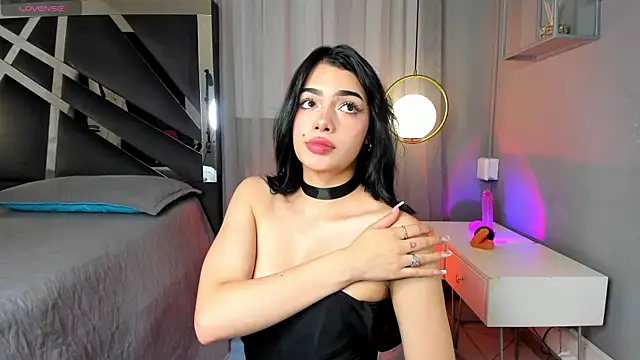 Magic_katt Chat XXX in diretta
