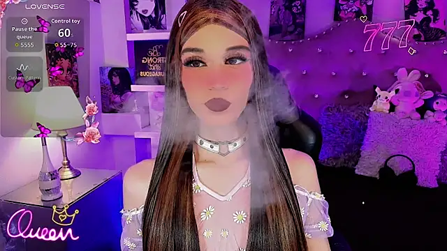 Megaan_Dolll Webcam Show