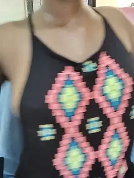 Simran_0011 Show in webcam