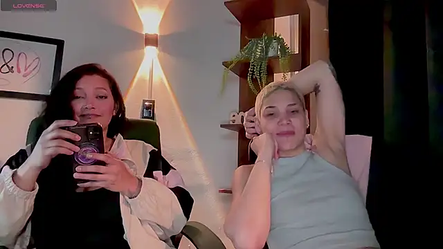 MarcellaGriffin Pertunjukan Webcam