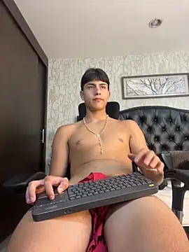 Lander_Cruz Adlı Modelin Canlı XXX Sohbeti