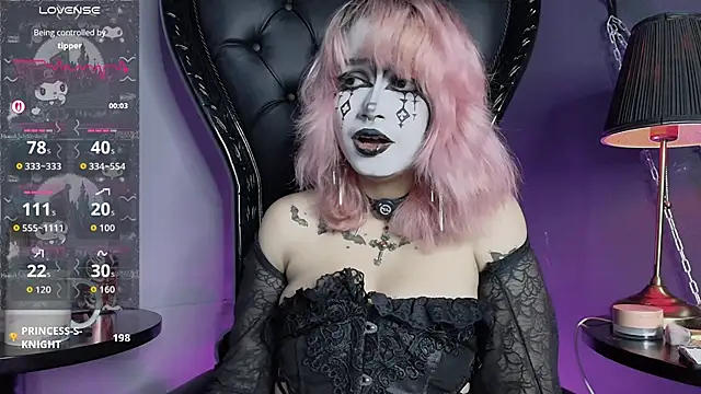 Živý XXX chat Navier__