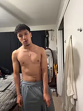 Chat +18 de latino_switch ao vivo