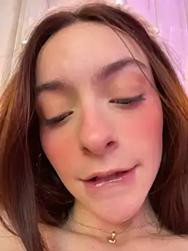 XXX chat uživo modela LucianaAriaas