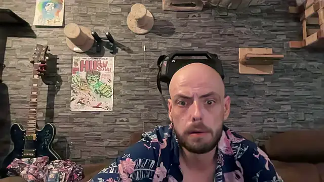 Вебкам-шоу kissfreak85