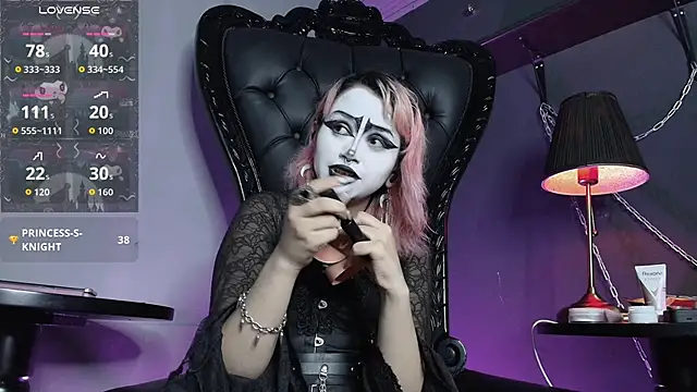 Navier__ Chat XXX in diretta