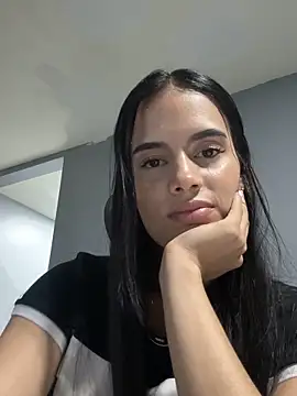 Czat XXX na żywo – bihanca_sainz