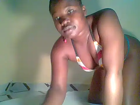 Chatroom XXX en direct de Sexynaughtybeb