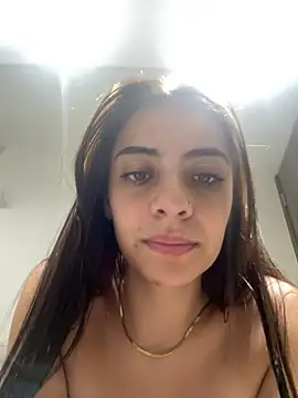 Hanna_Cruz_ Show in webcam