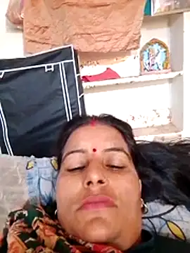 Suhani_hot12 webkamerás műsora