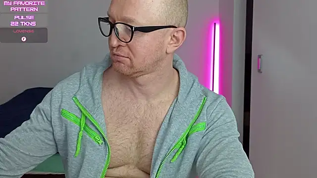 kevintyler69's Live XXX Chat