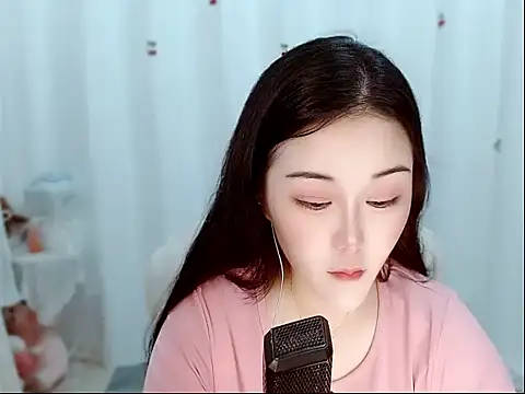 Amy-cnbaby Chat XXX in diretta