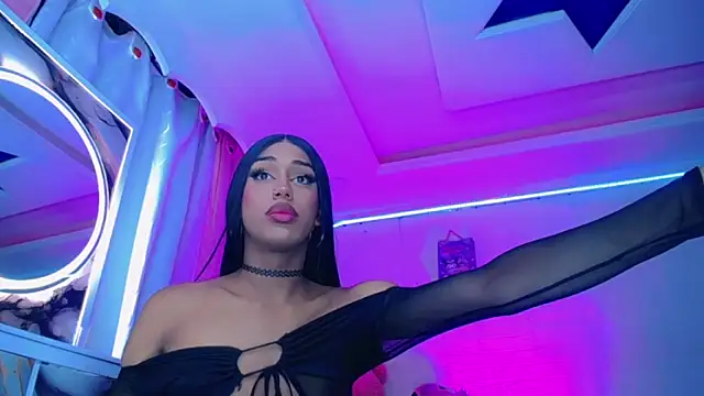 Show modela TiffanyMackensyy na web-kameri