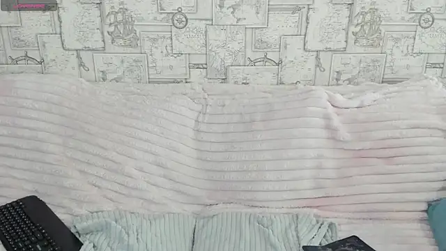 Kriss_Doeil Live XXX-Chat