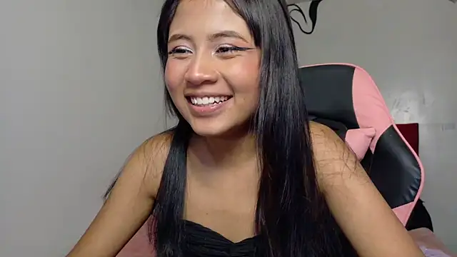 Nubeseliminadas' Webcam Show