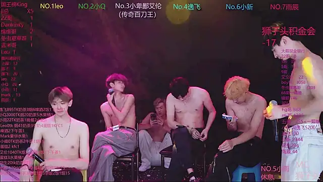 Show modela AAA-winner na web-kameri