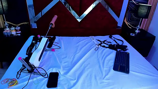 Wonderkloe_'s Live XXX Chat