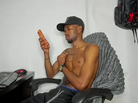 Chat XXX ao vivo de Kofi_exotic_2