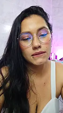 Chatroom XXX en direct de Your_Aleja15