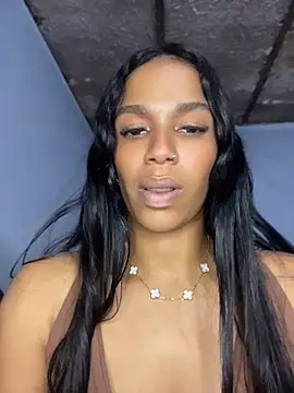 Chat XXX en directo de FlorSalvaje_