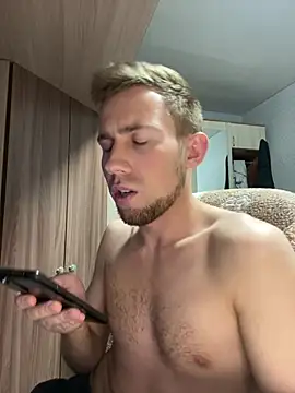 ---Dark---'s Webcam Show