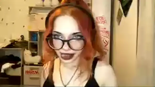 CuteRedheadPrincess Webcam show