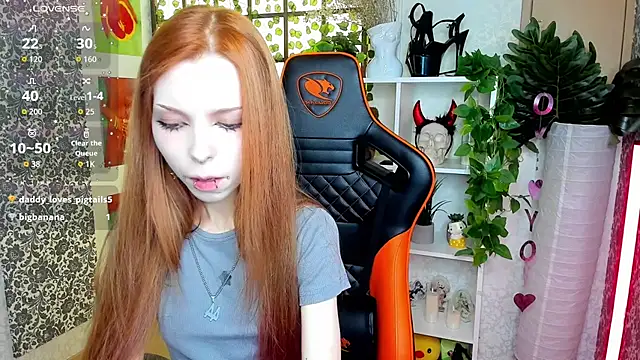 Star_Tarra's Live XXX Chat