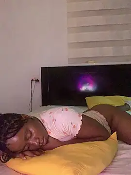 Chat XXX en directo de MISSMAYSROOM