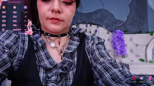 XXX chat uživo modela AmberGreyy_